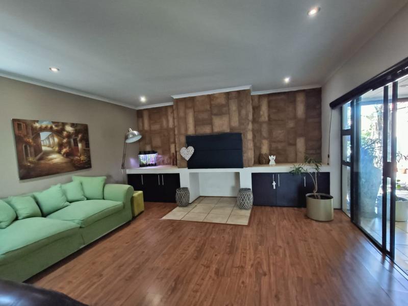 3 Bedroom Property for Sale in Sonkring Western Cape